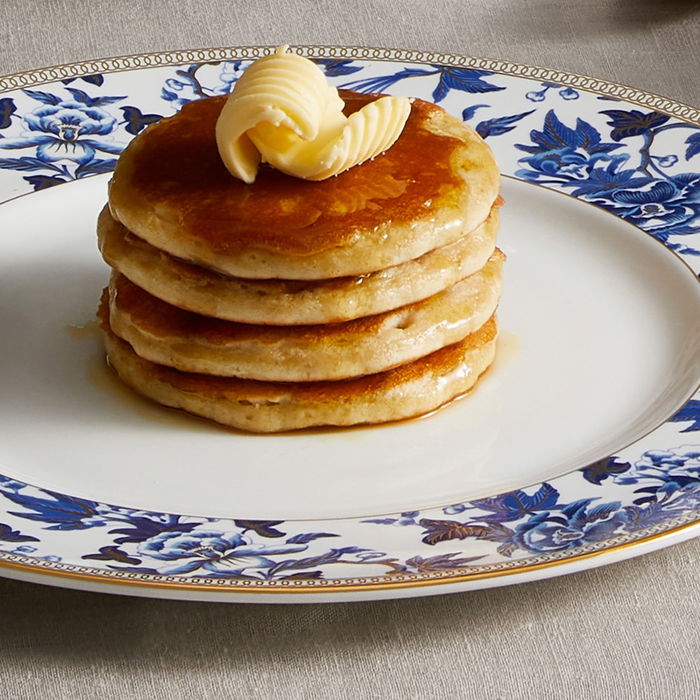 Wedgwood Plato de Postre Hibiscus 23 cm (4 Unidades) con Franjas de Oro de 22 Quilates Wedgwood Plato de Postre Hibiscus 23 cm (4 Unidades) con Franjas de Oro de 22 Quilates